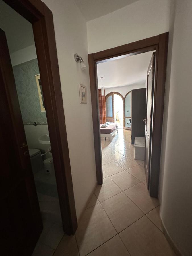 La Maddalena Bed & Breakfast อาโวลา ภายนอก รูปภาพ