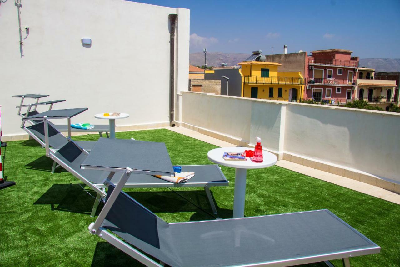 La Maddalena Bed & Breakfast อาโวลา ภายนอก รูปภาพ